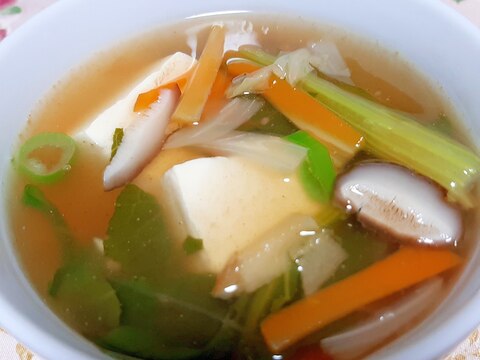 豆腐と野菜のとろみスープ